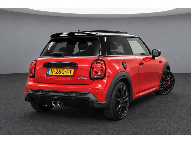 Foto 9 van MINI 3-Deurs 2.0 John Cooper Works Essential | SCHUIF/KANTELDAK | HEAD-UP | CAMERA | NAVI | STUUR/ST
