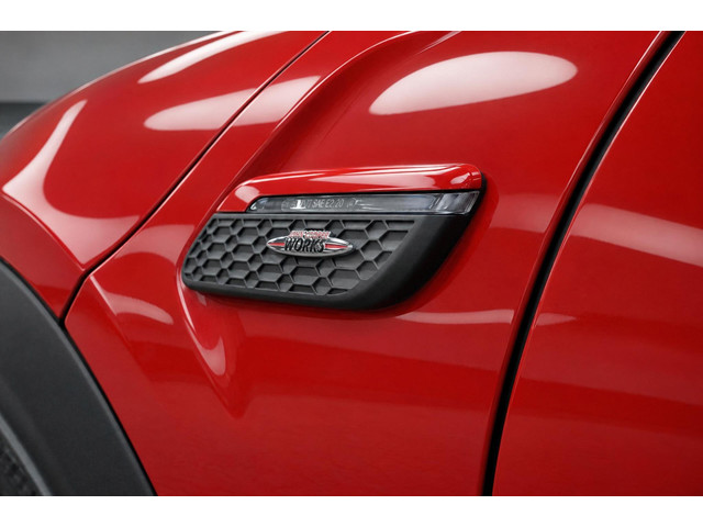 Foto 5 van MINI 3-Deurs 2.0 John Cooper Works Essential | SCHUIF/KANTELDAK | HEAD-UP | CAMERA | NAVI | STUUR/ST
