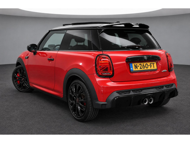 MINI 3-Deurs 2.0 John Cooper Works Essential | SCHUIF/KANTELDAK | HEAD-UP | CAMERA | NAVI | STUUR/ST