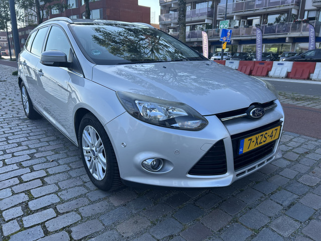 Foto 3 van Ford FOCUS Wagon 1.0 EcoBoost Edition Plus navigatie airco/ecc nieuwe riem