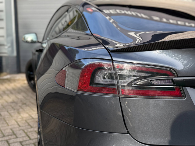 Foto 9 van Tesla Model S 75D Base | Carbon | Luchtvering | Panorama