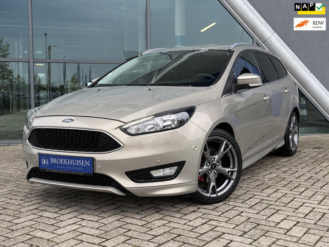 Foto 7 van Ford Focus Wagon 1.0 Titanium 125pk Trekhaak / Camera / Cruise Control