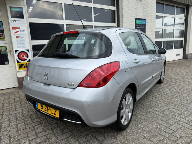 Foto 10 van Peugeot 308 1.6 THP XT|Automaat|Trekhaak|Clima|Pano|