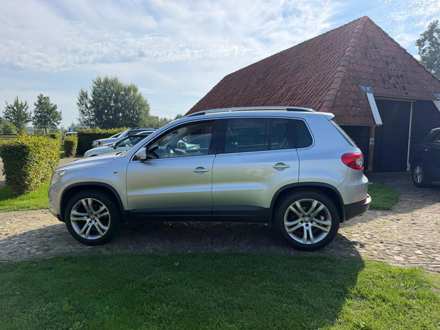 Foto 10 van Volkswagen Tiguan 2.0 TSI 4Motion-R LINE-Pano-Leer-Trekhaak-