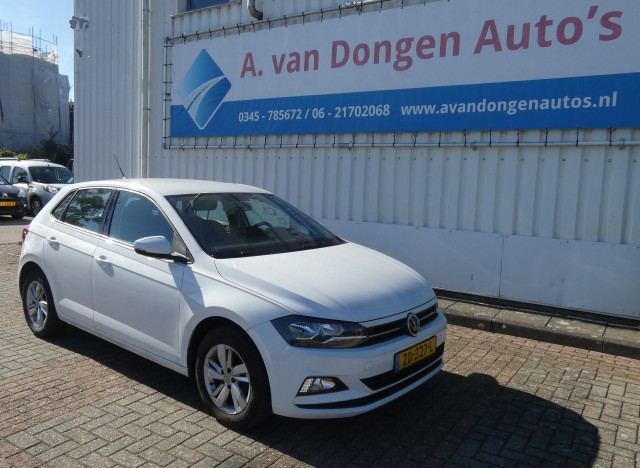 Foto 8 van VOLKSWAGEN POLO 1.0 TSI COMFORTLINE,ACC,Camera,PDC,APPLE/Andoid,Navi