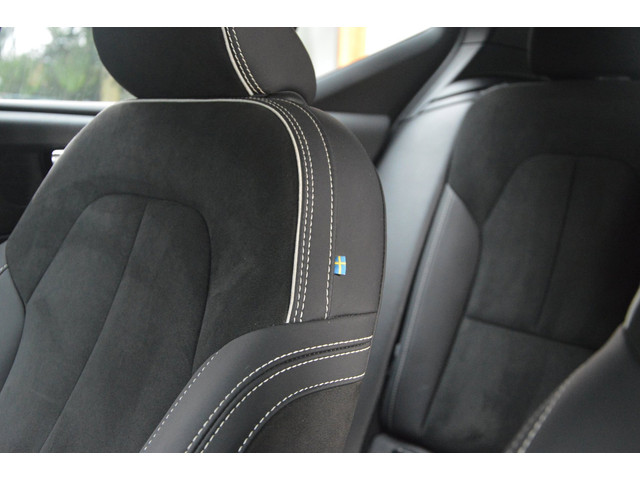 Foto 7 van Volvo XC40 T4 Plug-in hybrid Plus Dark|Camera|Stoelverwarming|Facelift|