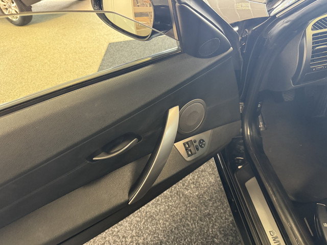 Foto 5 van BMW Z4 Roadster 2.2i heerlijke zes cilinder voor nog jaren rijplezier