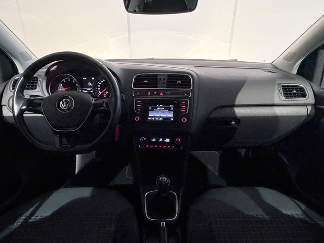 Foto 10 van Volkswagen Polo 1.2 TSI BlueMotion Edition+ /Clima/Cruise/BOTS/Stoelverwarming/LMV