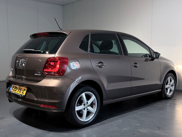 Foto 9 van Volkswagen Polo 1.2 TSI BlueMotion Edition+ /Clima/Cruise/BOTS/Stoelverwarming/LMV