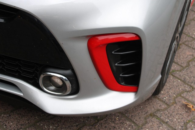 Foto 2 van KIA PICANTO 1.2 CVVT GT-LINE - Leer Navi Cruise Camera Airco