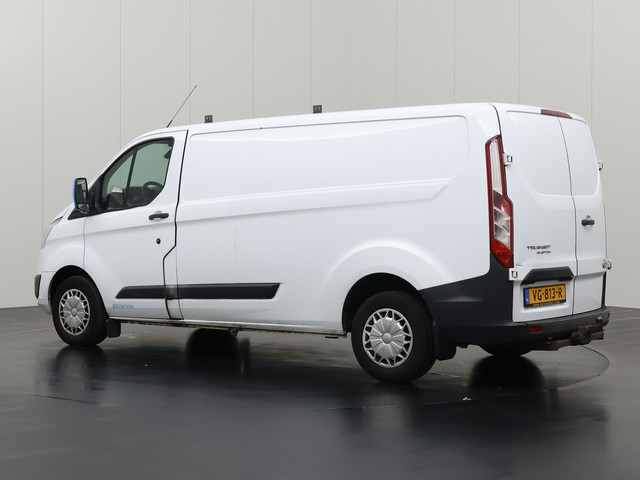 Foto 6 van Ford Transit Custom 2.2TDCI Lang | APK 11-26 | Airco | Trekhaak | 3-Zits