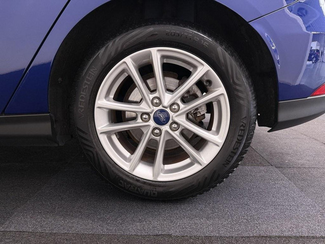 Foto 6 van Ford Focus 1.0 Lease Edition Trekhaak/4S.Banden/Nav/Ac