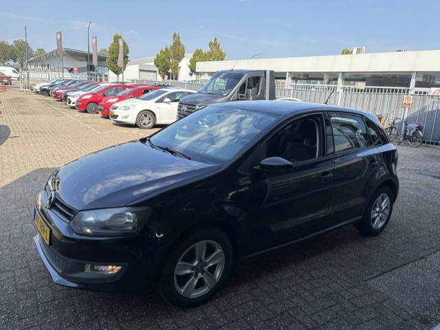 Foto 8 van Volkswagen Polo 1.2-12V BlueMotion Trendline 5 DEURS * NIEUWE APK *