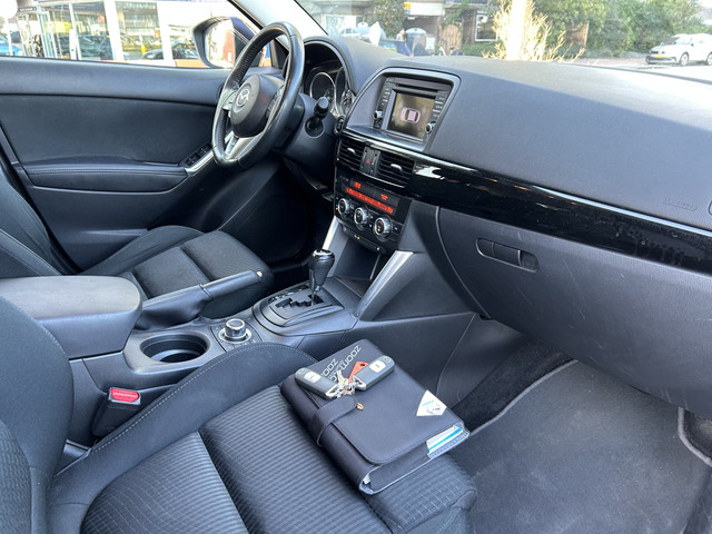 Foto 9 van Mazda CX-5 2.0 TS+ 4WD Automaar 4x4 navi airco/ecc