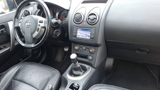 Foto 7 van NISSAN QASHQAI+2 2.0 Tekna 7 persoons