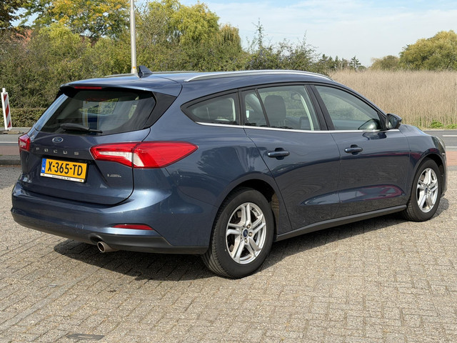 Ford Focus Wagon 1.0 EcoBoost ST Line Business WINTER PACK | AIRCO | BOVAG !!