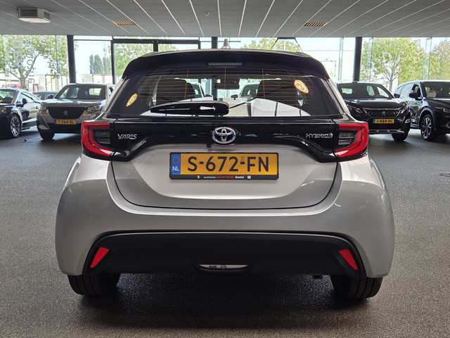 Foto 8 van Toyota Yaris 1.5 Hybrid Dynamic (bj 2023, automaat)