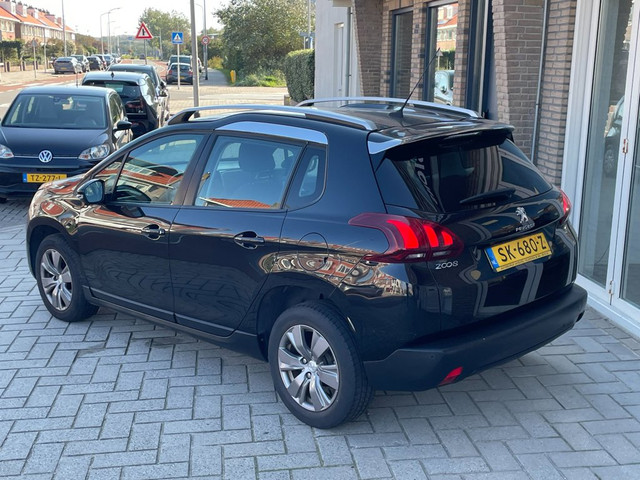 Foto 10 van Peugeot 2008 1.2 PureTech Blue Lion | 'Hoge instap' | 1e Eig | NL Auto