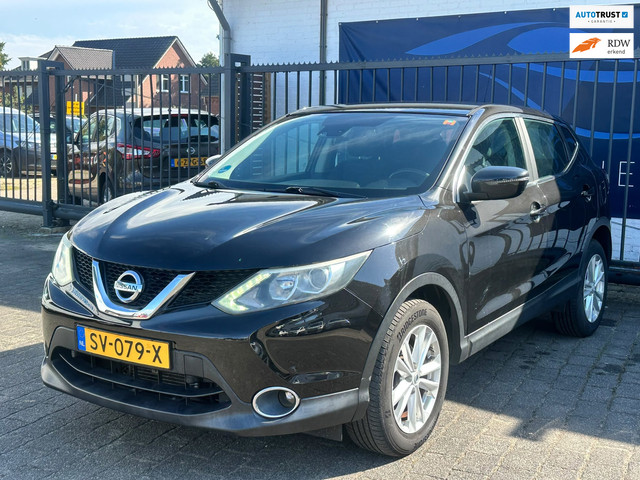 Foto 10 van Nissan Qashqai 1.2 Acenta / CAMERA / STOELVERWARMING / NAVIGATIE / TREKHAAK