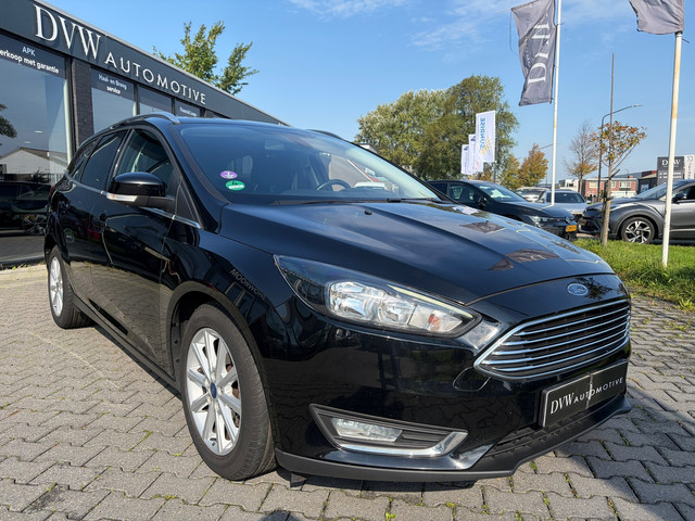 Foto 6 van Ford Focus Wagon 1.0 Titanium, Winterpakket