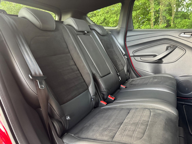 Foto 7 van Ford Kuga 1.5 EcoBoost ST Line 2017 150PK NAVI CLIMA DAB+ TREKHAAK
