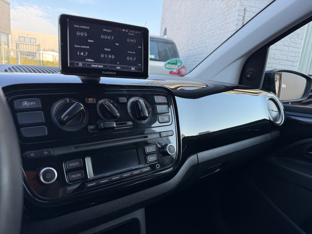 Foto 9 van Volkswagen Up! 1.0 move up! BlueMotion - 1e Eigenaar - Lage km N.A.P - Airco - Navi -