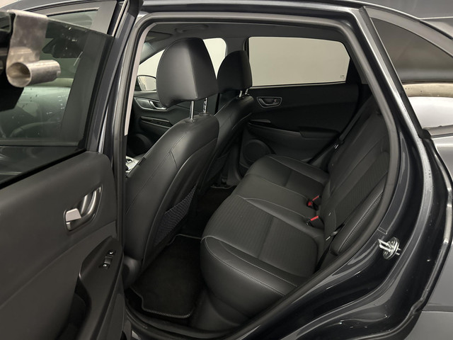 Foto 8 van Hyundai Kona EV Premium 64 kWh | Slechts 33.500 KM| SOH 95,3 % | Volledig Dealeronderhouden |