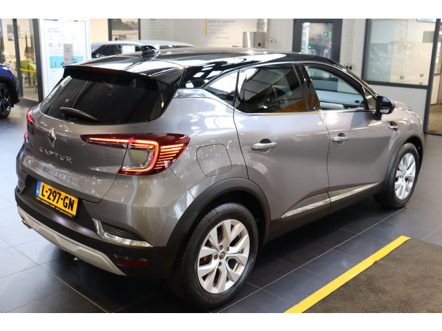 Foto 10 van Renault Captur MHEV 140pk EDC Automaat Intens (bj 2021)