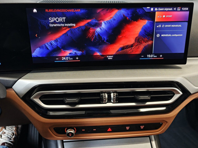 Foto 6 van BMW 3-serie Touring 320e Cognac Leder - Dealer onderhouden