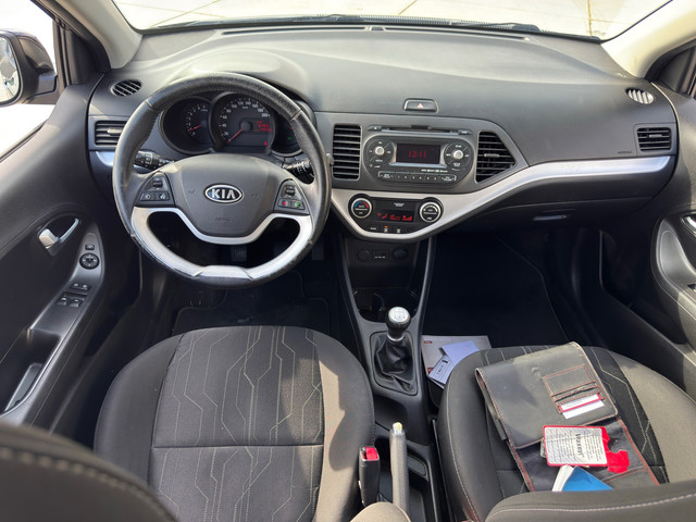 Foto 8 van Kia Picanto 1.0 CVVT Super Pack Keyless Luxe