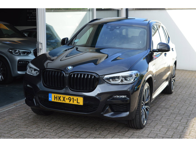 Foto 9 van BMW X3 XDrive30e M Pakket High/Pano/21"/Trekhaak