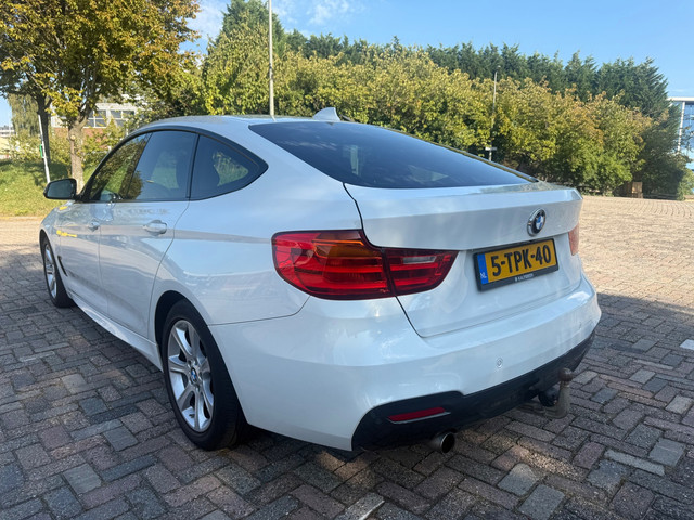 Foto 10 van BMW 3-serie Gran Turismo 320i Executive_PANORAMADAK_NETTE AUTO