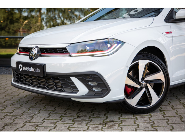 Foto 9 van Volkswagen Polo 2.0 TSI GTI , Adaptive cruise, Stoelverwarming, Sportstuur, Lane assist,