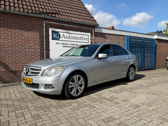 Foto 10 van Mercedes-Benz C-Klasse 180 Kompressor NAP/NAVI/CLIMA