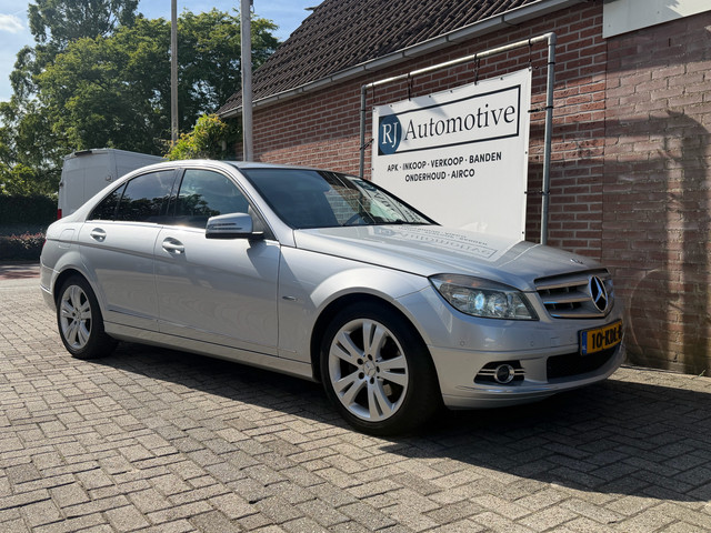 Foto 5 van Mercedes-Benz C-Klasse 180 Kompressor NAP/NAVI/CLIMA