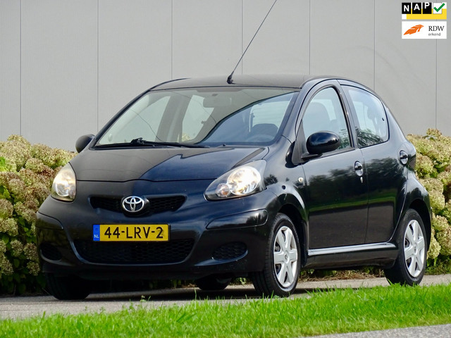 Toyota Aygo 1.0-12V Comfort | 5-Deurs | Perfect Onderhoud | NL |