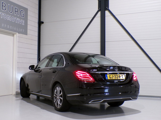 Foto 4 van Mercedes-Benz C-klasse 180 CDI Lease Edition "Origineel NL!" Navigatie Bluetooth Cruise Parkeersenso