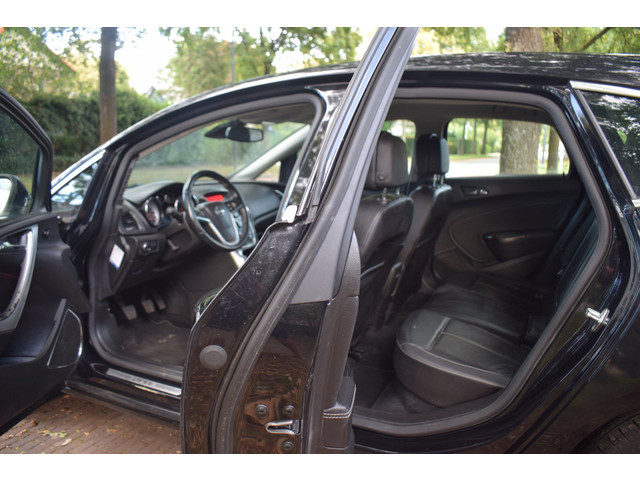 Foto 9 van Opel Astra 1.6 Cosmo Leer/Cruise/Airco