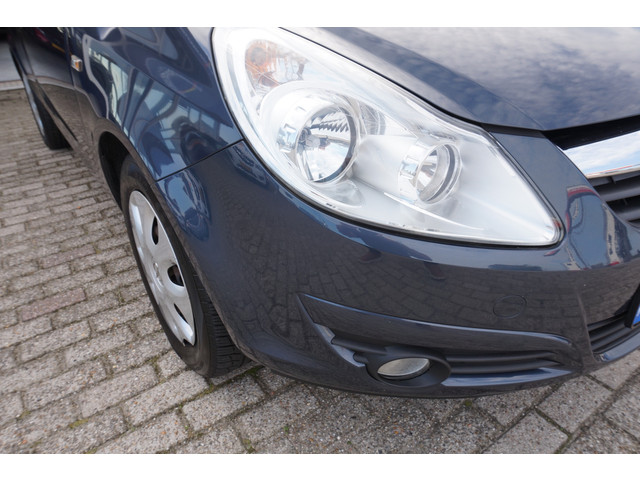 Foto 3 van Opel Corsa 1.4-16V Enjoy , Airco , Incl nw apk/beurt & 3 mnd 100% garantie