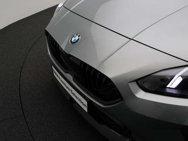 Foto 9 van BMW 1 Serie 120 M Sport Design Edition |  M Sportpakket Pro | Premium Pack | Driving Assistant Plus