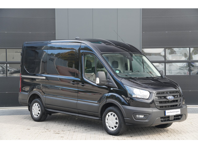 Foto 9 van Ford Transit 350 2.0 TDCI L2H2 Trend 130pk - ACC - Blindspot - Camera - Trekhaak - Opstap - Rijklaar