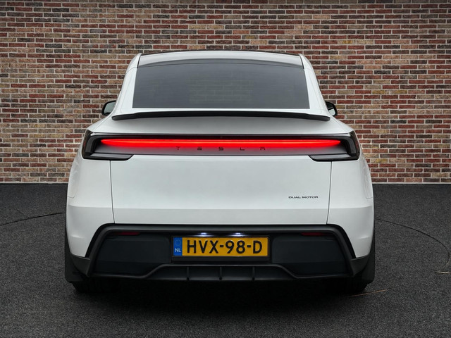 Foto 6 van Tesla Model Y Premium Long Range AWD 75 kWh Facelift | Uniek