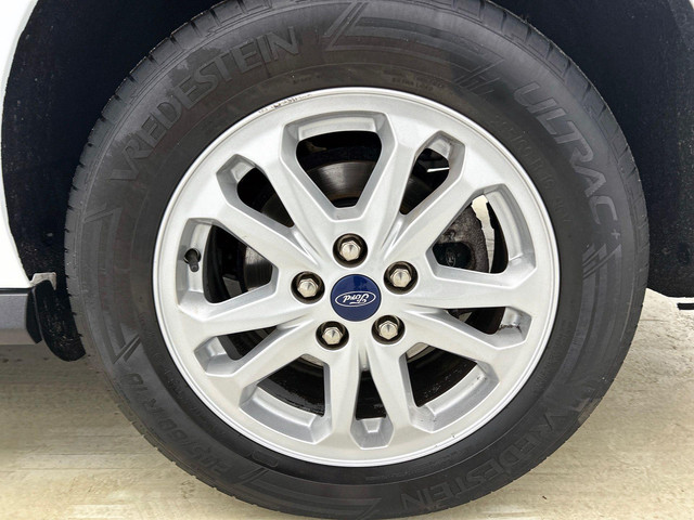 Foto 7 van Ford Transit Connect 1.5 EcoBlue L2 Trend Navigatie Airco DAB+ Parkeersensoren Camera Bluetooth LM V
