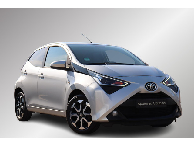 Foto 7 van Toyota Aygo 1.0 VVT-i x-cite Climate Controle, Apple Carplay Android Auto, LM velgen