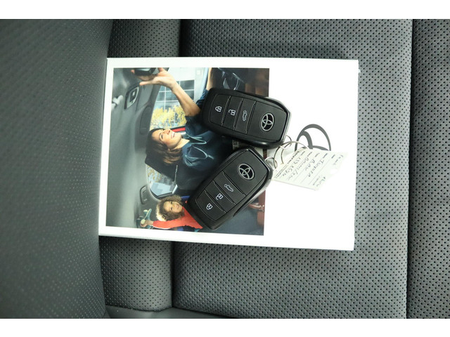 Foto 10 van Toyota RAV4 2.5 Plug-in Hybrid 270 First Edition | Nieuw te bestellen! |