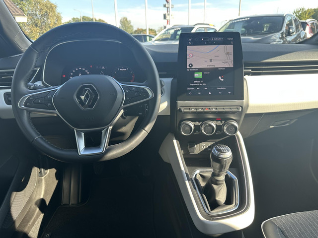 Foto 5 van Renault Clio 1.0 TCe 90 Techno TREKHAAK | CAMERA | CRUISE | APPLE CARPLAY | ANDROID AUTO | SENSOREN