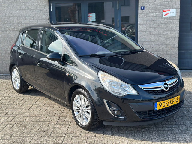 Foto 8 van Opel Corsa 1.4 Turbo Cosmo / Stuurverwarming / Navi / NAP / Stoelverwarming / Airco