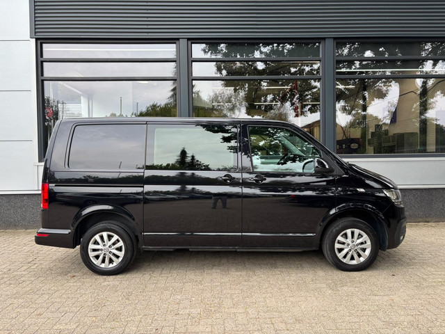 Foto 6 van Volkswagen Transporter 2.0 TDI L1H1 28 Comfortline | CRUISE | CARPLAY | PARKEERSENSOREN V + A |