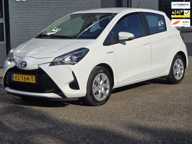 Foto 10 van Toyota Yaris 1.5 Hybrid Aspiration PERFECT ONDERHOUDEN ZEER MOOI NAVI CAMERA ENZ