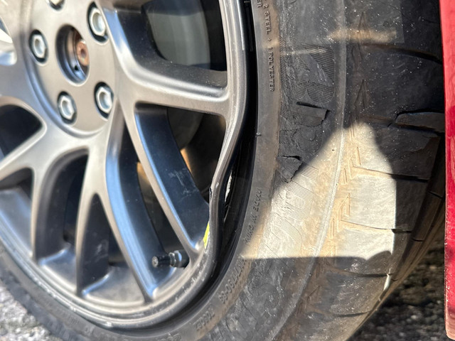 Foto 2 van Tesla Model 3 RWD 60 kWh let op rechter achter schade.